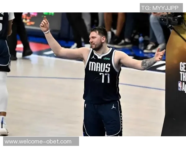 东契奇称赞字母哥争抢球权展现尊重裁判初始态度引发热议