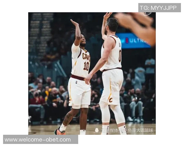 加兰表现低迷仅得6分13投2中状态堪忧助攻虽多难掩失利